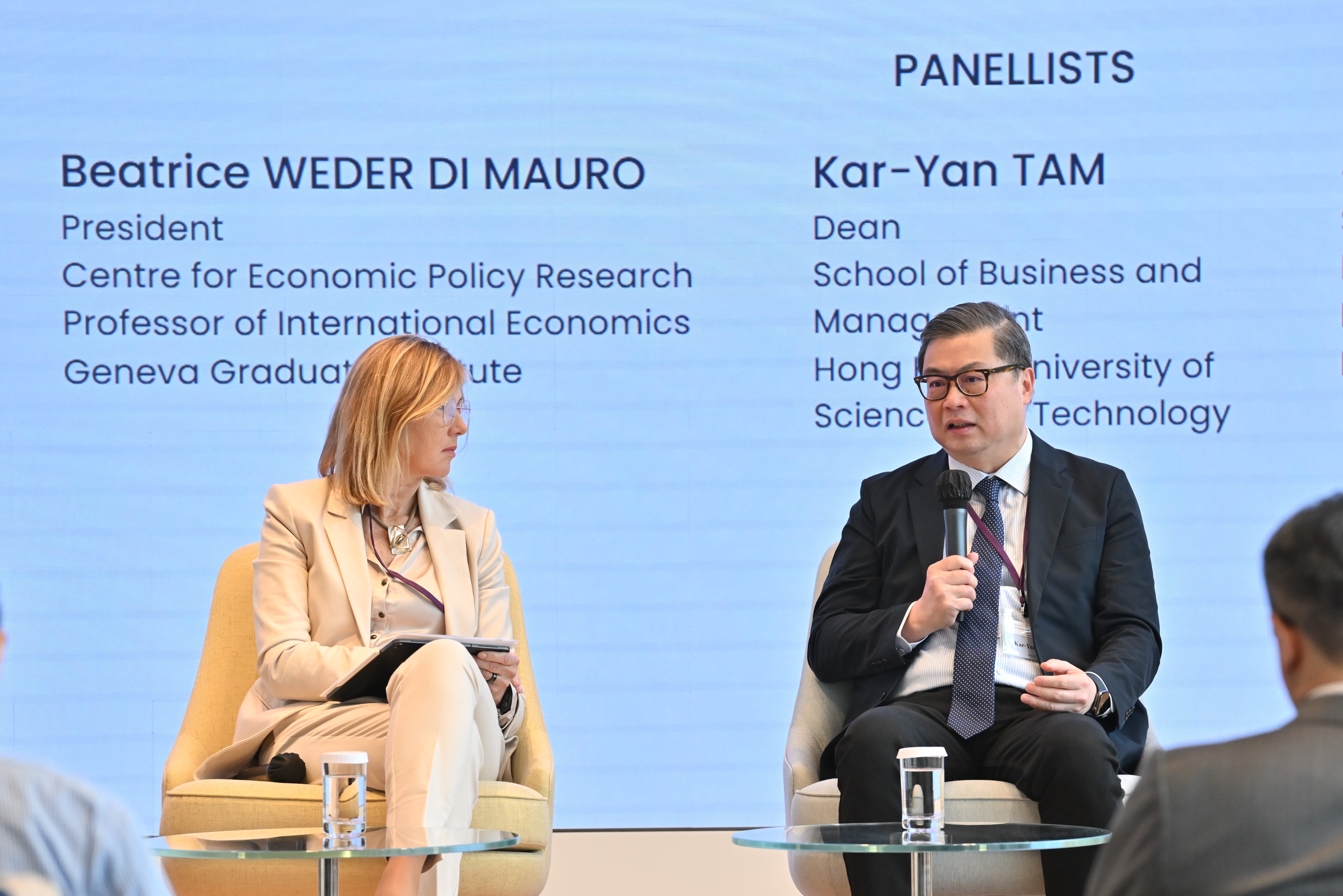 Prof. Tam Kar-Yan, Dean of the HKUST Business School, shares his expertise during a panel discussion at the International Conference on Central Bank Digital Currencies and Payment Systems, co-organized by HKUST, HKMA and HKIMR.